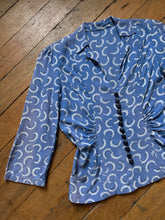 Load image into Gallery viewer, vintage 1940s rayon blouse {s}