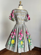 Load image into Gallery viewer, vintage 1960s John Wolf textiles floral cotton dress {s}