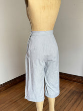 Load image into Gallery viewer, vintage 1950s clam digger pants {xs}