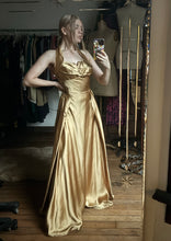 Load image into Gallery viewer, vintage 1950s gold gown {m}