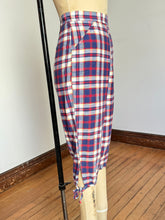 Load image into Gallery viewer, vintage 1950s plaid capri pants {s}