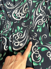 Load image into Gallery viewer, vintage 1940s novelty cold rayon dress {1X}