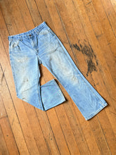 Load image into Gallery viewer, vintage 1970s Wranglers denim jeans