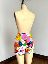 Load image into Gallery viewer, vintage 1960s floral short &amp; tunic set {m}