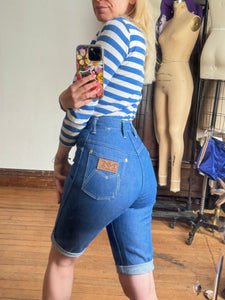 vintage 1960s Maverick Blue Bell cropped jeans {xxs}