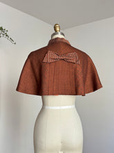 Load image into Gallery viewer, vintage 1950s polka dot capelet