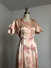 Load image into Gallery viewer, vintage 1940s front zip dressing gown {s}