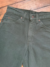 Load image into Gallery viewer, vintage 1990s green LEVIS 550s 28&quot;W