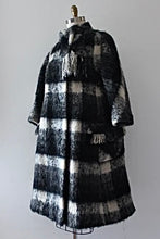Load image into Gallery viewer, vintage 1950s Lilli Ann coat