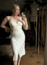 Load image into Gallery viewer, vintage 1980s Travilla Marylin dress {xs}