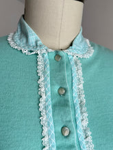 Load image into Gallery viewer, vintage 1950s cardigan sweater {M-L}