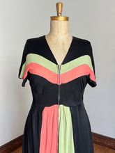 Load image into Gallery viewer, vintage 1940s rayon jersey color block dressing gown {1X}
