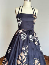 Load image into Gallery viewer, vintage 1970s Malia leaf sun dress {m}