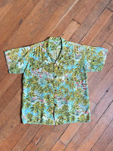 Load image into Gallery viewer, vintage 1950s Hawaiian rayon shirt