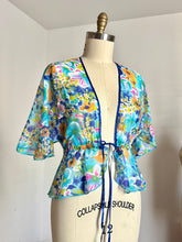 Load image into Gallery viewer, vintage 1970s flutter sleeve jacket top {xs-L}