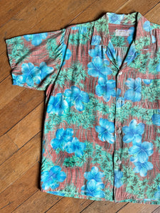 vintage 1950s rayon Hawaiian shirt