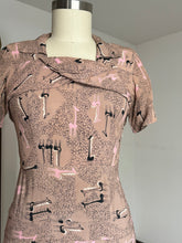 Load image into Gallery viewer, vintage 1940s novelty Giraffe rayon dress {m}