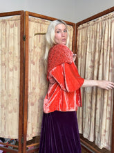 Load image into Gallery viewer, vintage 1930s velvet jacket {xs/s} 30s velvet opera coat