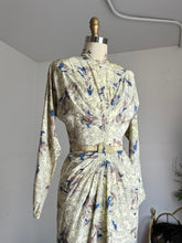 Load image into Gallery viewer, vintage 1940s novelty print rayon dress {xs}