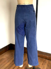Load image into Gallery viewer, vintage 1960s 70s French moleskin work pants