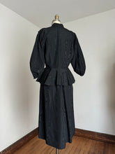 Load image into Gallery viewer, vintage 1940s black suit {s}