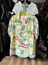 Load image into Gallery viewer, vintage 1950s Hawaiian Leis print shirt - loop collar