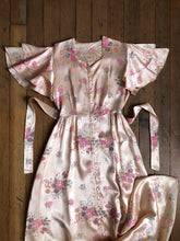 Load image into Gallery viewer, vintage 1940s front zip dressing gown {s}