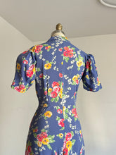 Load image into Gallery viewer, vintage 1930s floral rayon dressing gown {xs}