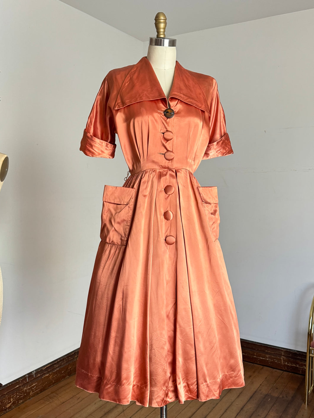 vintage 1950s liquid satin dress {xs}