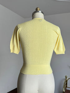 vintage 1940s 50s Catalina yellow knit sweater top {xs-m}