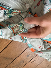 Load image into Gallery viewer, vintage 1950s novelty beach rayon shirt