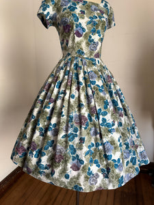 vintage 1950s floral dress {s}