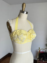 Load image into Gallery viewer, vintage 1950s halter bikini top {xs}