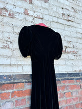 Load image into Gallery viewer, vintage 1930s black velvet gown {xs/s}