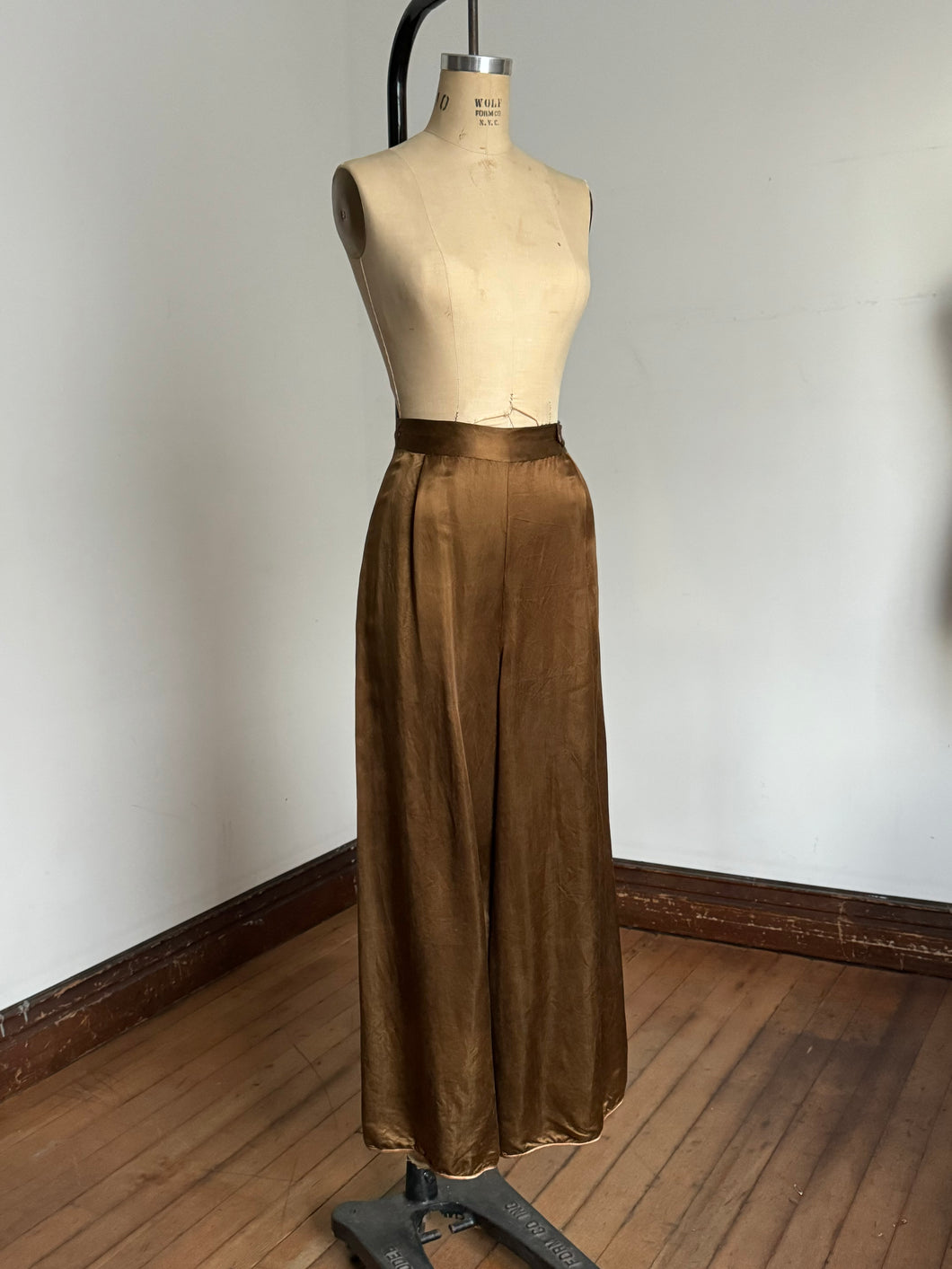 vintage 1930s brown satin pants {m}