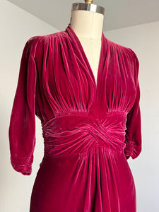 vintage 1940s velvet blouse {m}
