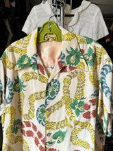 Load image into Gallery viewer, vintage 1950s Hawaiian Leis print shirt - loop collar