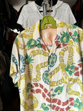 Load image into Gallery viewer, vintage 1950s Hawaiian Leis print shirt - loop collar