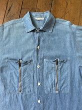 Load image into Gallery viewer, vintage 1970s chambray shirt