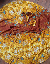 Load image into Gallery viewer, vintage 1950s Kamehameha sun dress {s}