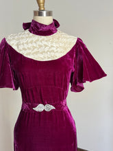 Load image into Gallery viewer, vintage 1930s purple pink velvet evening gown {s}