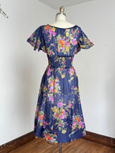 Load image into Gallery viewer, vintage 1970s flutter sleeve floral dress {xs}
