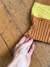 Load image into Gallery viewer, vintage 1940s 50s cable knit polo t shirt