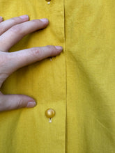 Load image into Gallery viewer, vintage 1950s chartreuse blouse {L}