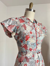 Load image into Gallery viewer, vintage 1950s novelty people print dress {m}