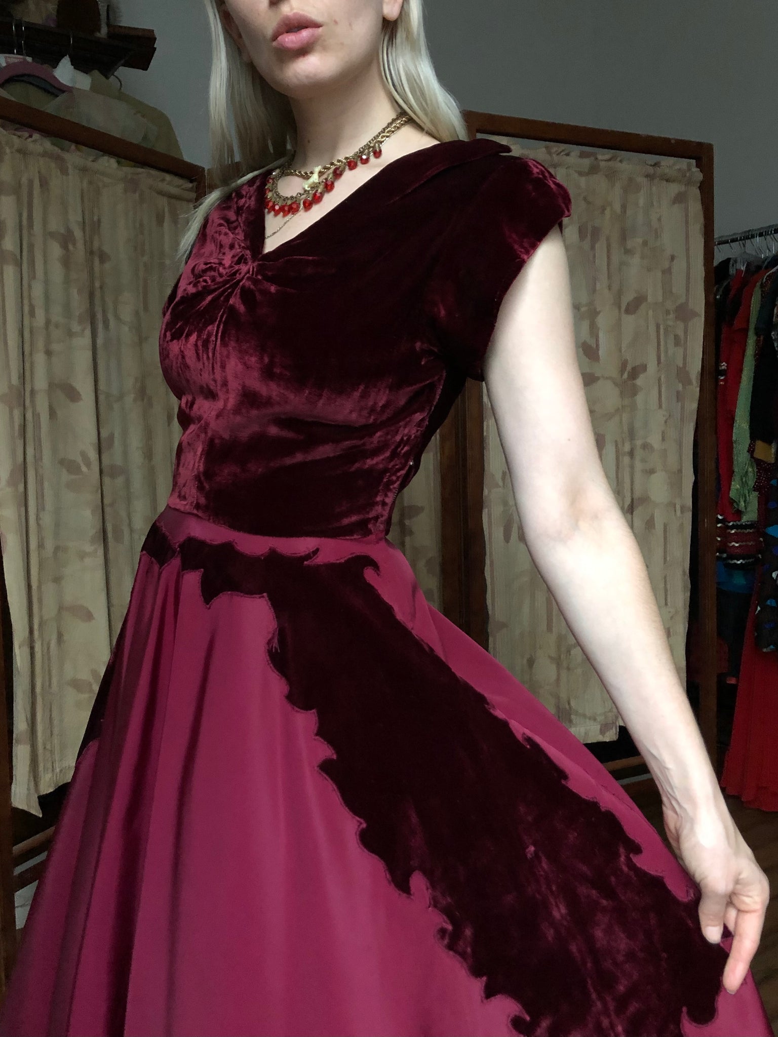 vintage 1940s evening dress {xs} Trunk of Dresses vintage 1940s evening dress {xs} Trunk of Dresses