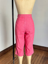 Load image into Gallery viewer, vintage 1950s homemade size zip capris {29”W}