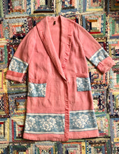 Load image into Gallery viewer, vintage 1920s Beacon Blanket robe