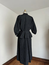 Load image into Gallery viewer, vintage 1940s black suit {s}