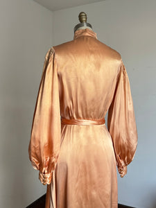 vintage 1940s pink satin dressing gown {s}